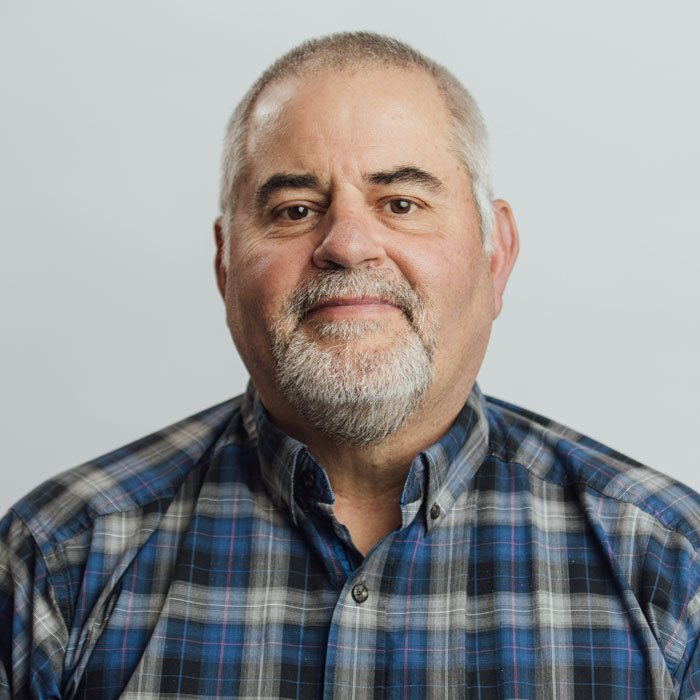 John Henderson headshot.